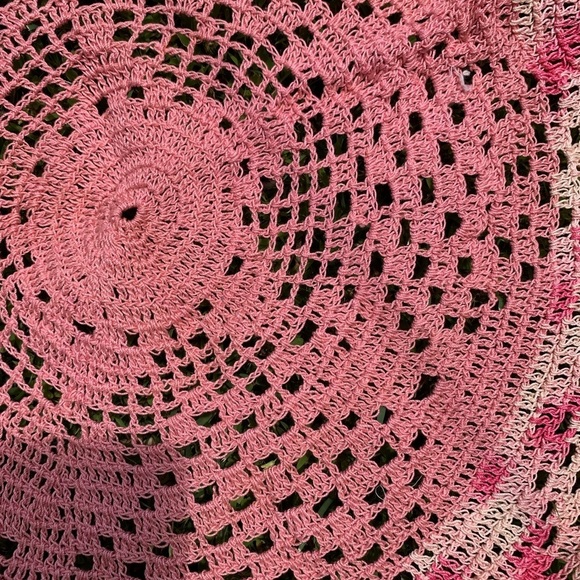 Crochet Cloths - Picture 2 of 3